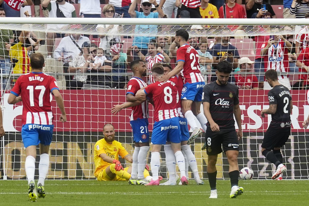 Exploit incroyable du Real Madrid dans une victoire éclatante contre Las Palmas