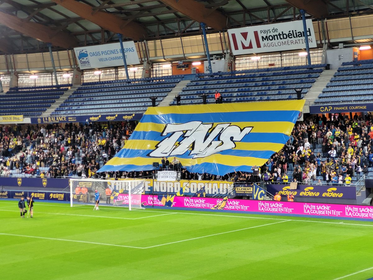 Explosion émotionnelle lors du match Sochaux vs Rouen : un but sensationnel décideur