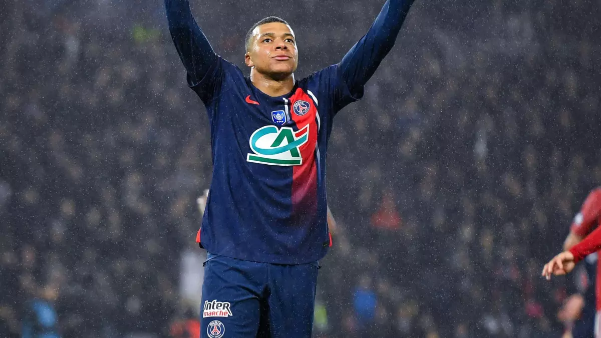 Grosse frayeur pour Kylian Mbappé et nouvelle polémique pour Karim Benzema