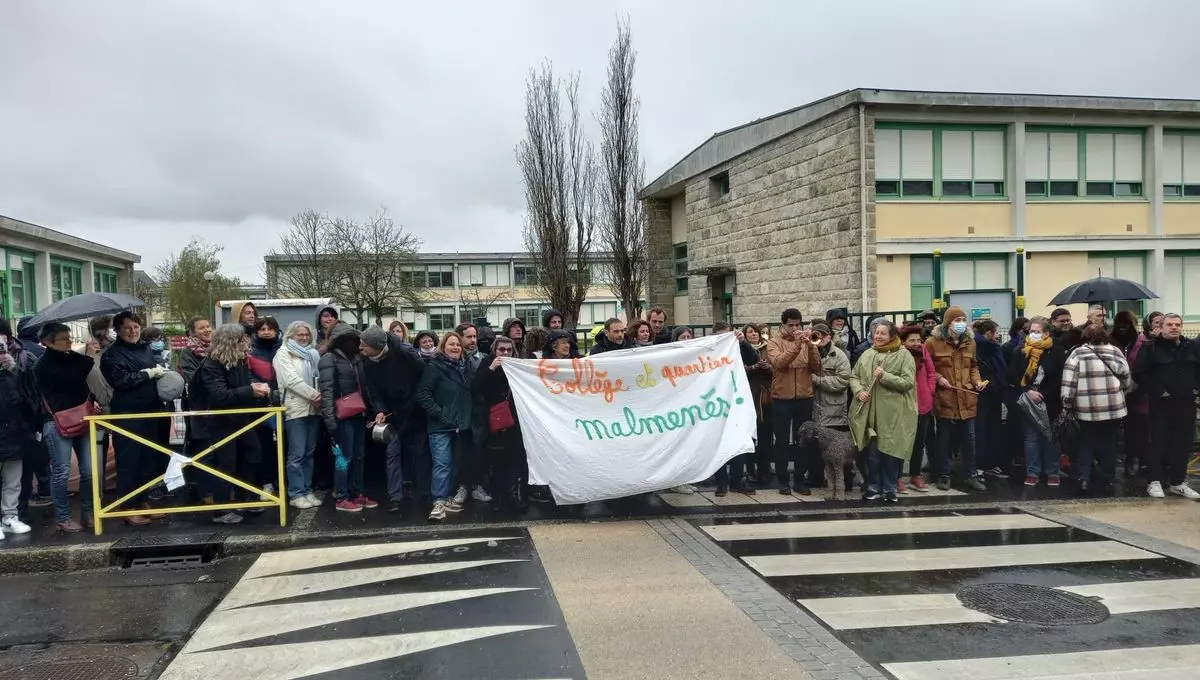 La crise s'intensifie à Rennes, l'entraîneur Bruno Genesio en danger