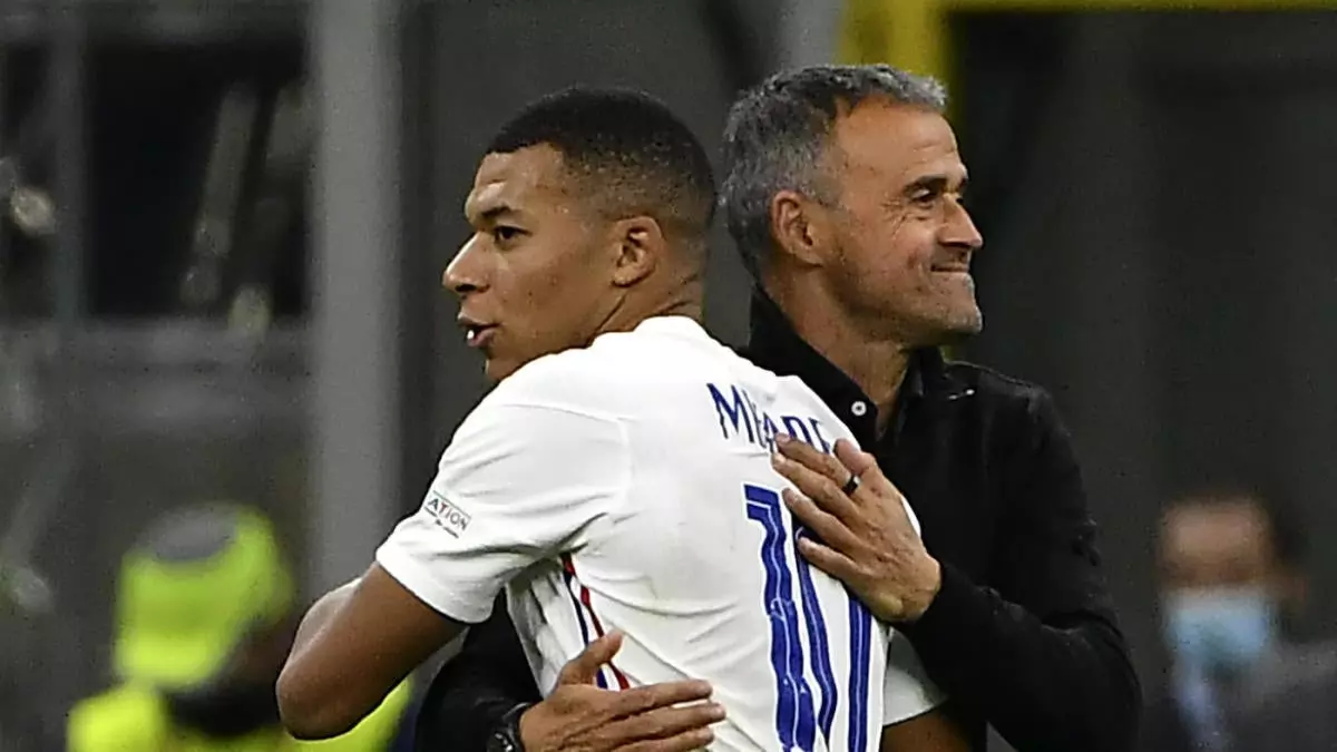 Luis Enrique critique le match de Mbappé malgré son triplé !