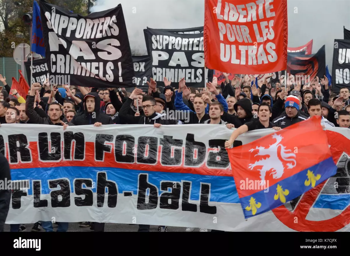 Violences entre supporters à Milan pour le match contre le PSG